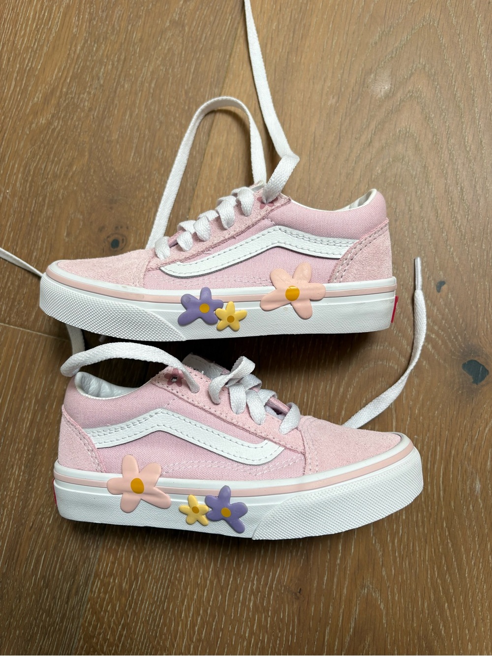 Kids Vans Old Skool Flower Skate Sneakers
